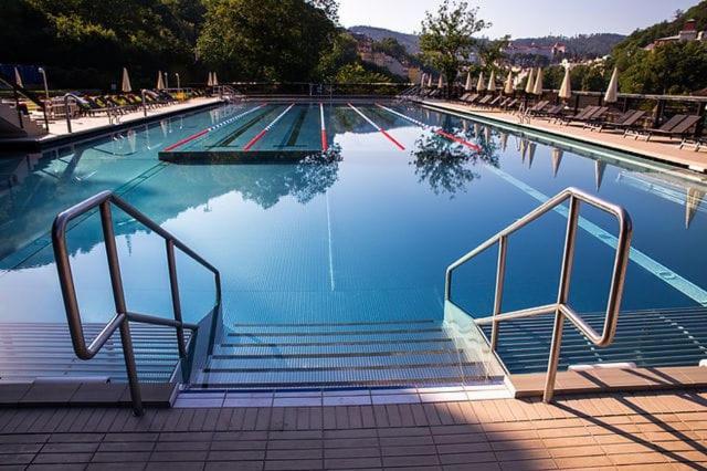 Apartman Rezidence Certovka 2121 Free Parking Garage Karlowe Wary Zewnętrze zdjęcie